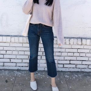 Levi’s Raw Hem High Rise Crop Jeans
